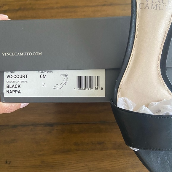 Vince Camuto classic black leather sandals - Picture 8 of 8